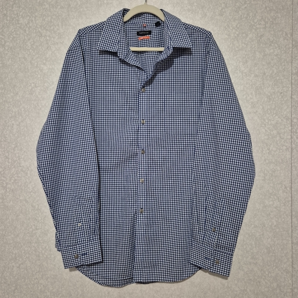 Van Heusen Navy Checkered Button Down Shirt...size:L